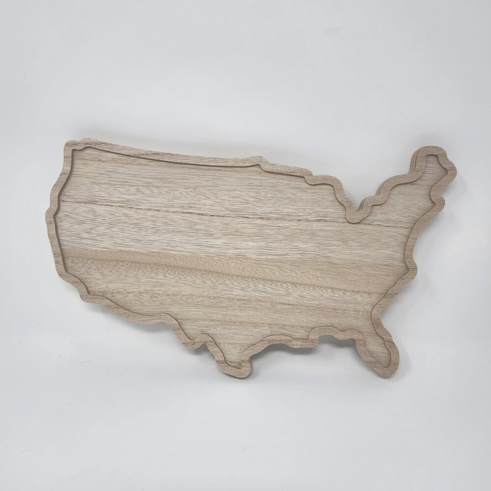 Americana Wooden Map of USA Charcuterie Tray
